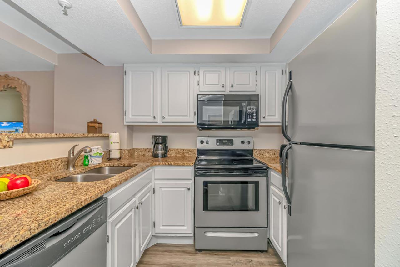 Beach Colony Ocean View Condo - 2 Bedroom, 2 Bath - Perfect For 8! マートルビーチ エクステリア 写真